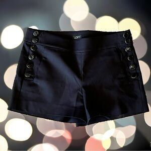 NWOT Loft black dress shorts sz 2